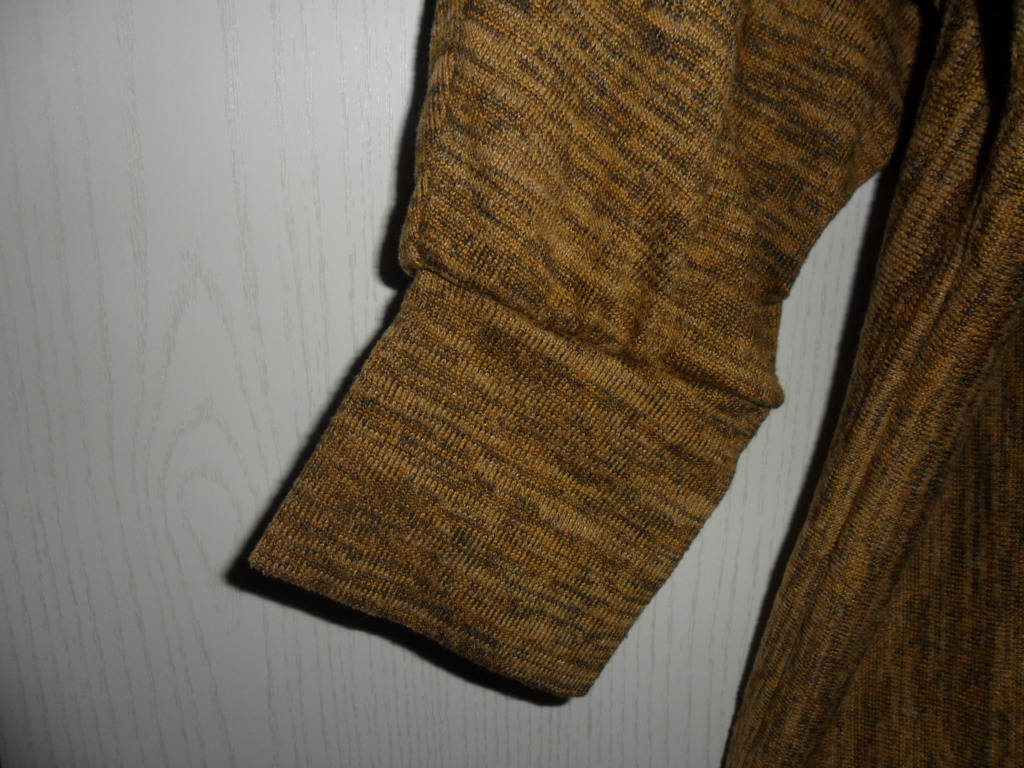 Damen Pullover Größe 46 in 39446 Staßfurt (Sachsen-Anhalt)