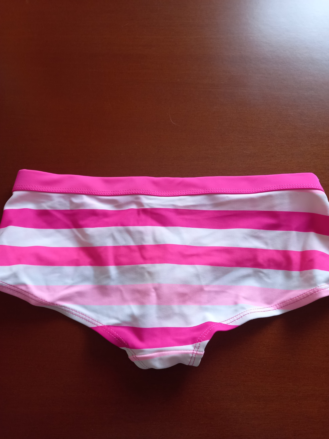 Mädchen Bikini, rosa-weiß gestreift, Größe 134/140, Top Zustand in 39446 Staßfurt (Sachsen-Anhalt)