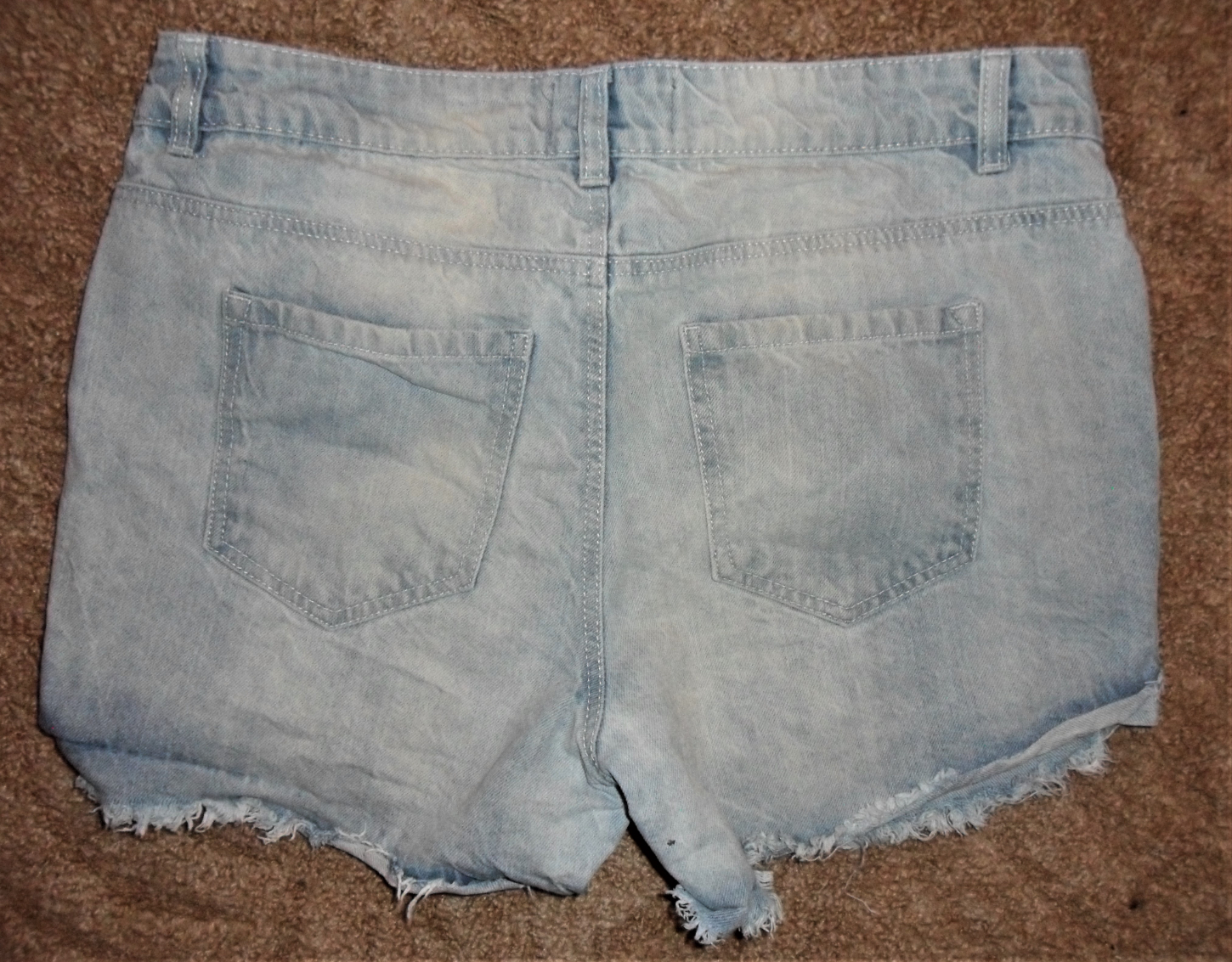 Damen Destroy Jeans Shorts Größe EU38 in Staßfurt  (Sachsen-Anhalt)