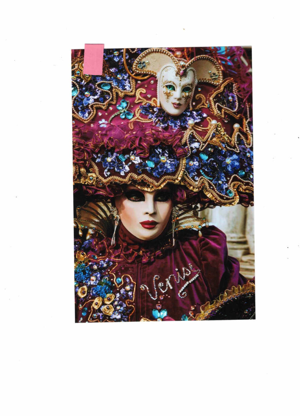 Extravagante Frau in Hochglanz auf Fotopapier in 56479 Oberrod u.a. (Rheinland-Pfalz)