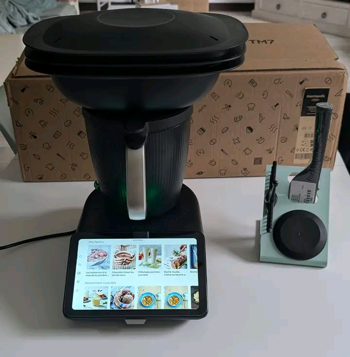 Roboter Thermomix neu – nie verwendet – unter Garantie in 41363 Jüchen (Nordrhein-Westfalen)
