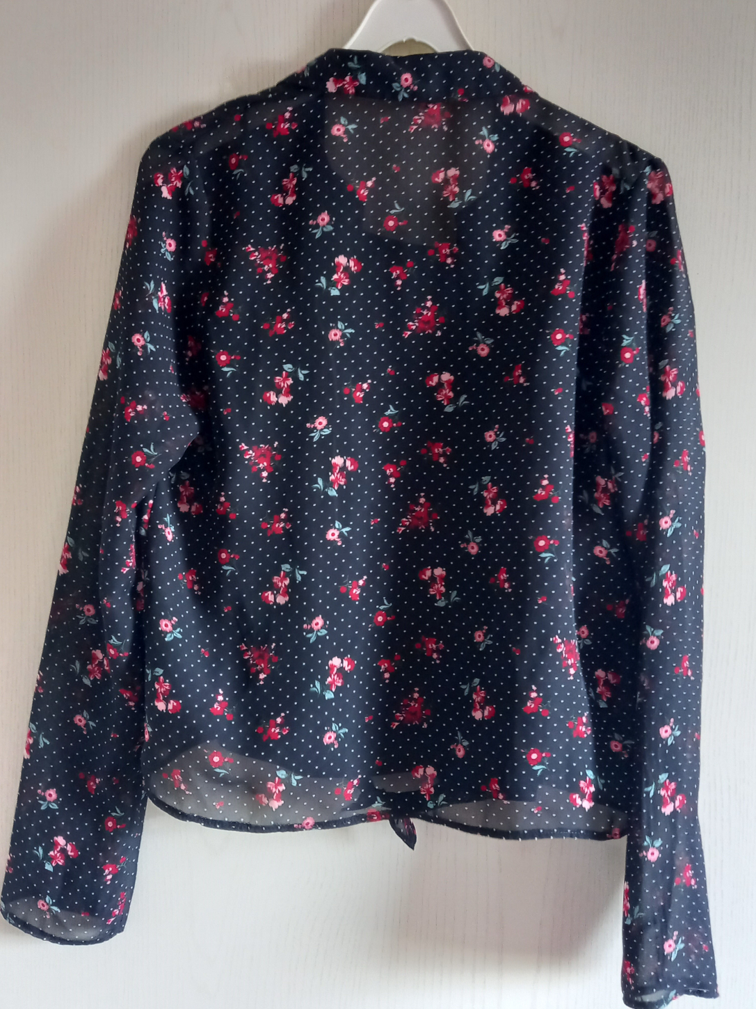 2-in-1 Mädchen Bluse + Spaghetti-Top in Staßfurt  (Sachsen-Anhalt)