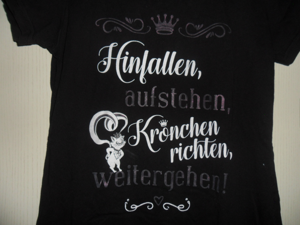 Mädchen T-shirt Größe S in 39446 Staßfurt (Sachsen-Anhalt)
