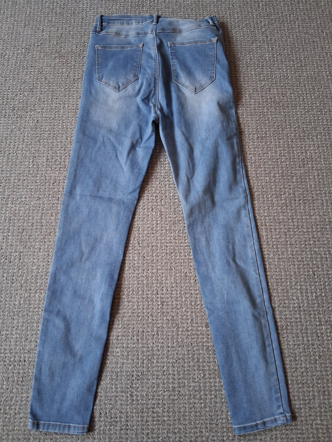 Damen Röhren Jeans, Größe L, High Waist in 39446 Staßfurt (Sachsen-Anhalt)