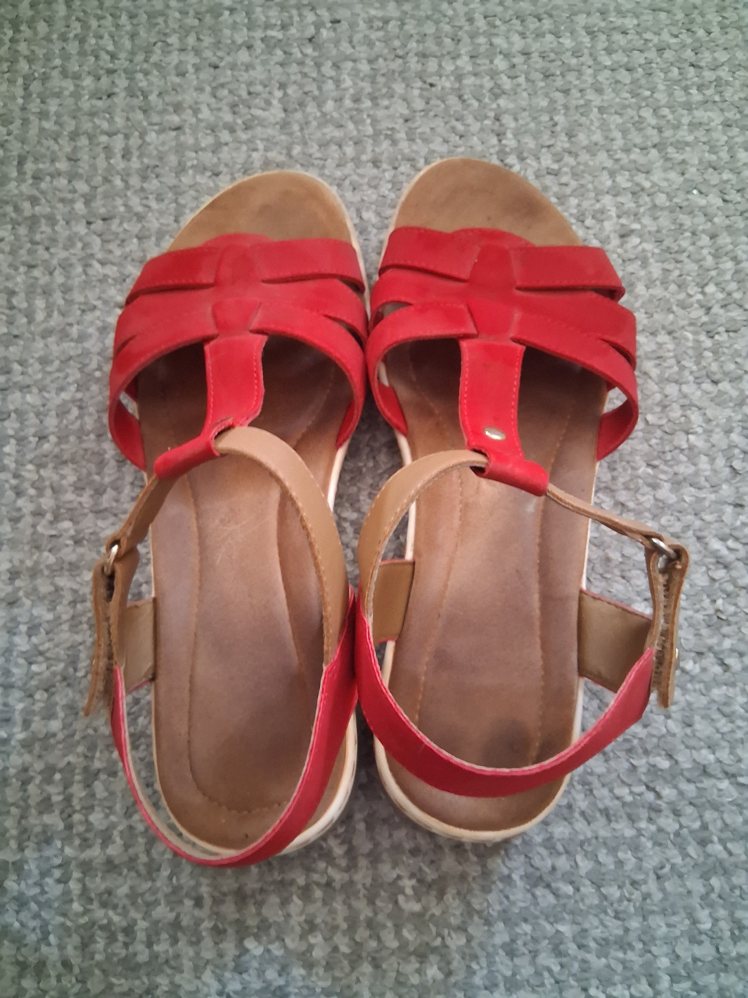 Damen Leder Sandaletten Größe 39 in 39446 Staßfurt (Sachsen-Anhalt)