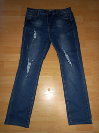 Damen Destroy Jeans Größe 46 in 39446 Staßfurt (Sachsen-Anhalt)