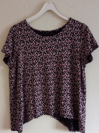 Mädchen Sommer Zipfel T-shirt Größe 158/164 in Staßfurt  (Sachsen-Anhalt)