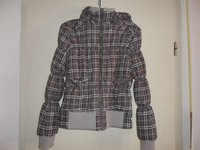 Mädchen Winter Jacke Größe 176 in Staßfurt  (Sachsen-Anhalt)