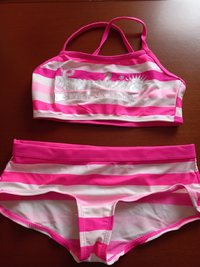Mädchen Bikini, rosa-weiß gestreift, Größe 134/140, Top Zustand in 39446 Staßfurt (Sachsen-Anhalt)